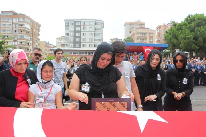 Şehide Doğum Gününde Son Veda