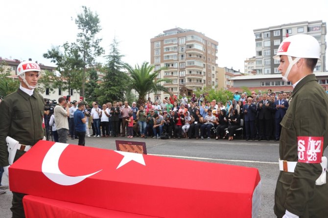 Şehide Doğum Gününde Son Veda