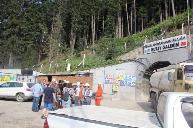 Gazeteciler Cerattepe’de