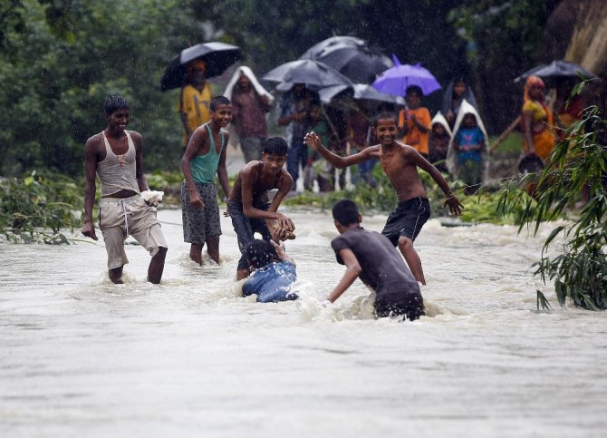 Nepal’i Muson Yağmurları Vurdu: 49 Ölü