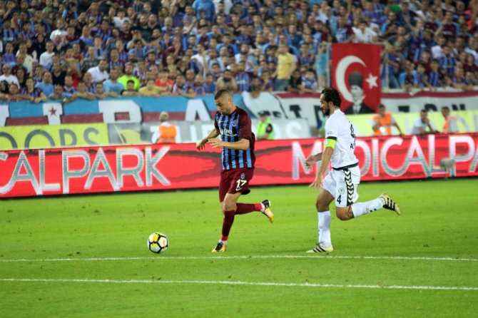 ’Kral’ Attı Trabzon Kazandı
