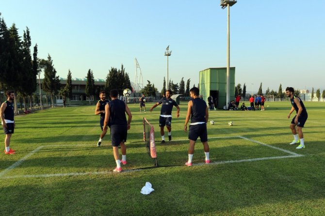 Akhisar Belediyespor’da, Antalyaspor Mesaisi Başladı