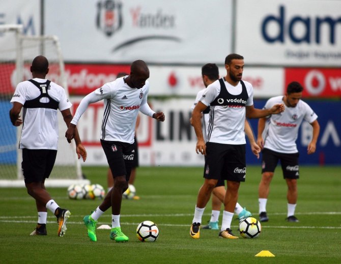 Beşiktaş’ta, Kasımpaşa Mesaisi Sürüyor