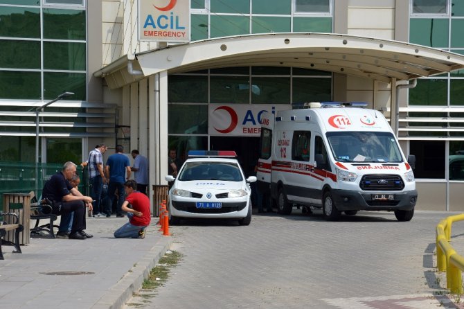 Nöbette Kaza Kurşunu: 1 Polis Şehit, 1 Polis Yaralı