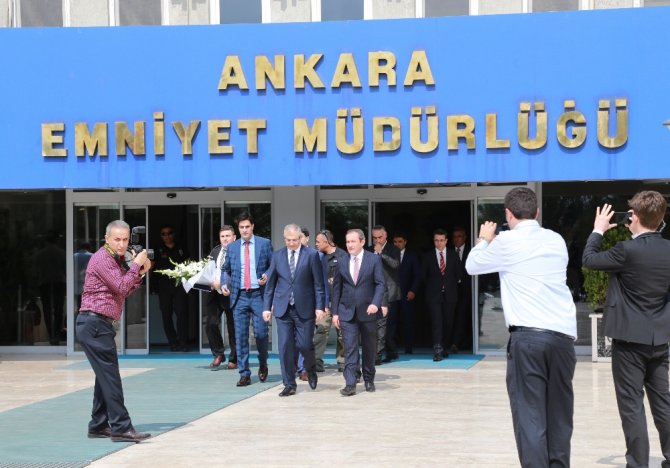 Ankara Emniyet Müdürlüğünde Devir Teslim Töreni