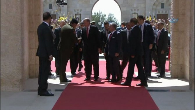 Erdoğan’a Ürdün’de Resmi Törenle Karşılama