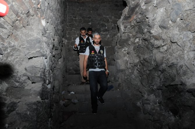 Diyarbakır’da 400 Polisle Uyuşturucu Uygulaması