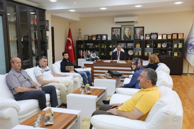 Dünya Şampiyonu Başar: Cumhurbaşkanın Tebriği Beni Çok Sevindirdi