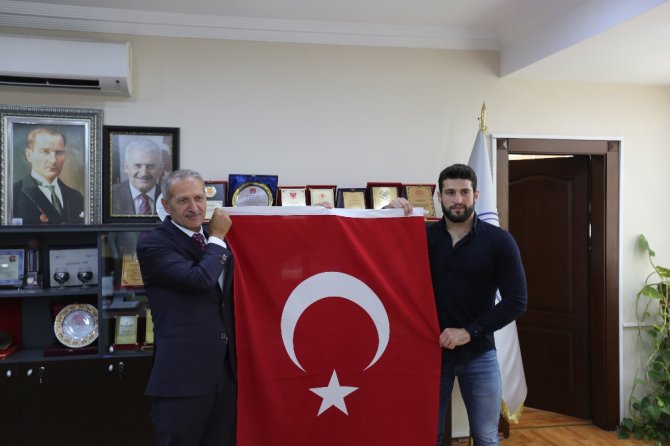 Cumhurbaşkanı Erdoğan’a Teşekkür Etti