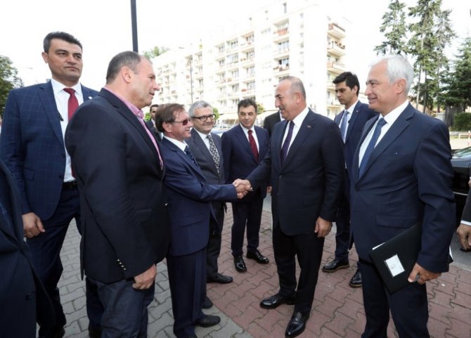 Bakan Çavuşoğlu, Varşova Büyükelçiliğinin Yeni Binasının Açılışını Yaptı