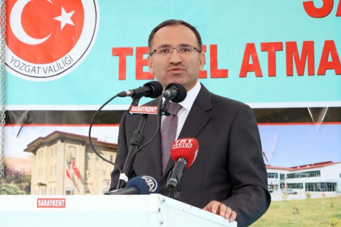 "Cumhurbaşkanını İndirmek İstiyorlar"