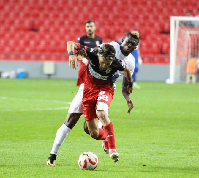 Adana Demirspor İlk 3 Puanını Aldı