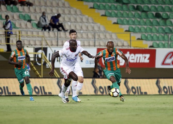 Karabükspor Son Dakikada Yıkıldı