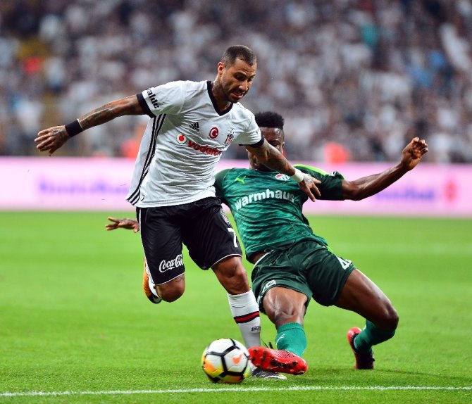 Kartal Timsah’ı Avladı