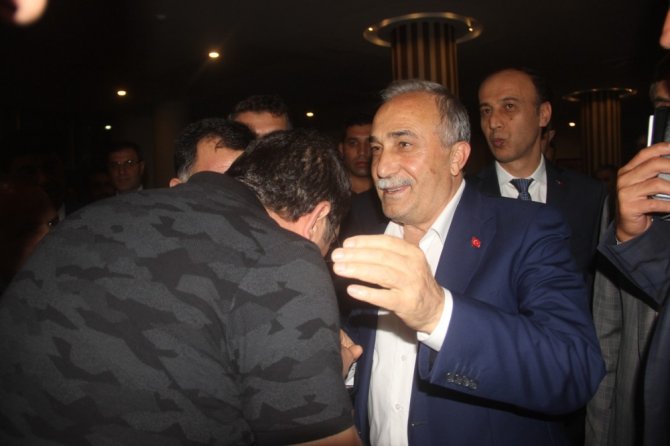 Bakan Fakıbaba Geleneği Bozmadı