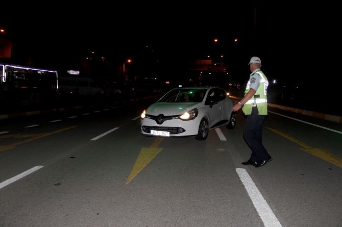 Vali Uygulama Yaptı, Vatandaş Şaşkınlıkla Karşıladı