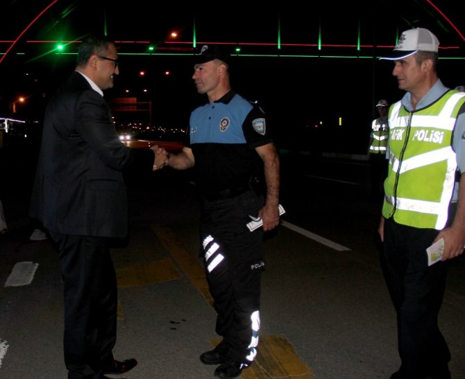 Vali Uygulama Yaptı, Vatandaş Şaşkınlıkla Karşıladı