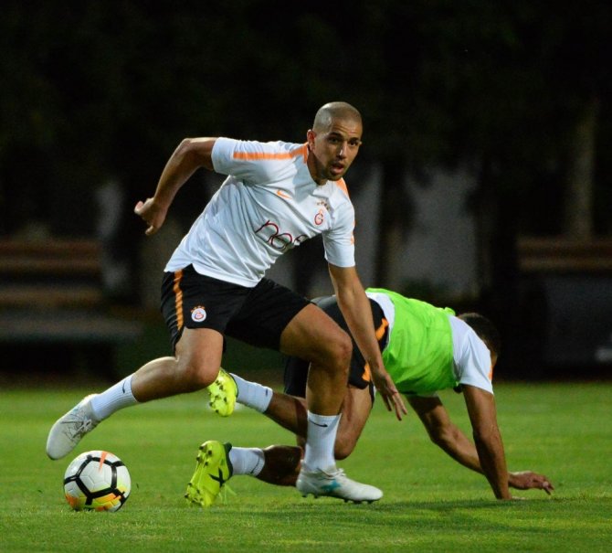 Galatasaray’da, Antalyaspor Mesaisi Başladı
