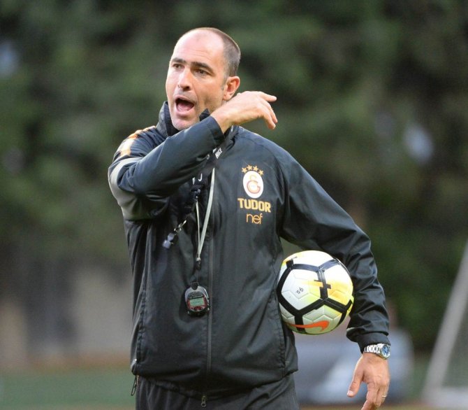 Galatasaray’da, Antalyaspor Mesaisi Başladı