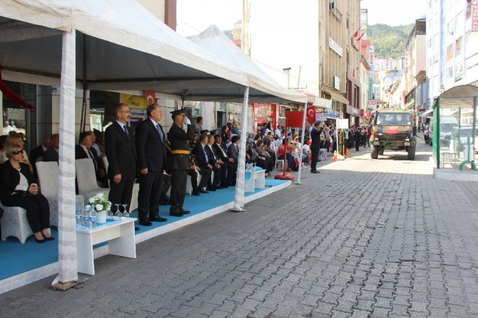 Artvin’de Sönük 30 Ağustos Zafer Bayramı
