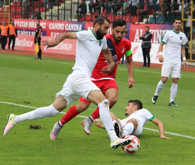 Düzcespor Bir Üst Tura Çıktı