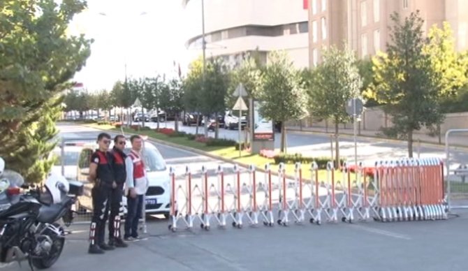 Erdoğan’dan A Milli Basketbol Takımına Sürpriz Ziyaret