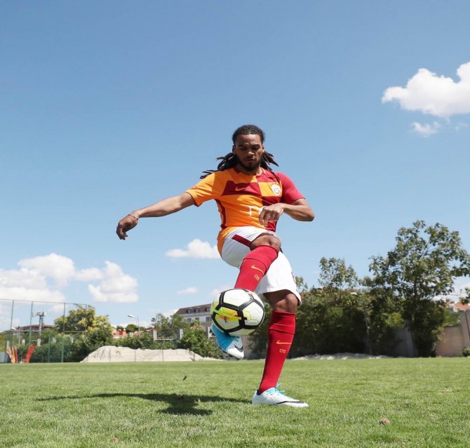 Denayer: "Galatasaray’a Dönmek İçin Her Şeyi Yaptım"
