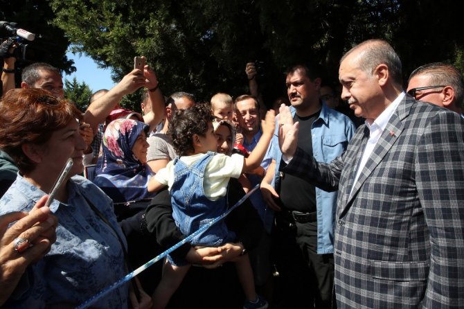 Erdoğan Cuma Namazını Orman Bölge Müdürlüğü Camii’nde Kıldı
