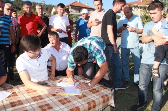Oraya Yakınlarıyla Bayramlaşabilmek İçin Çıktı!