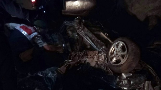 Uzungöl’de Trafik Kazası: 2 Yaralı