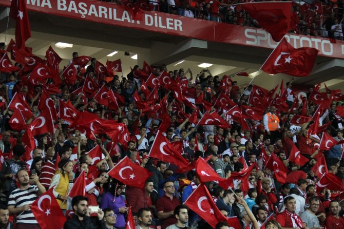 Eskişehir’de Milli Coşku Başladı