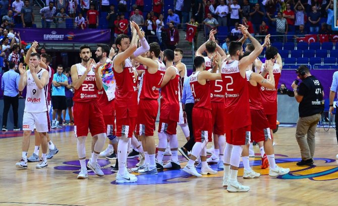 Millilere Zorlu Rakip