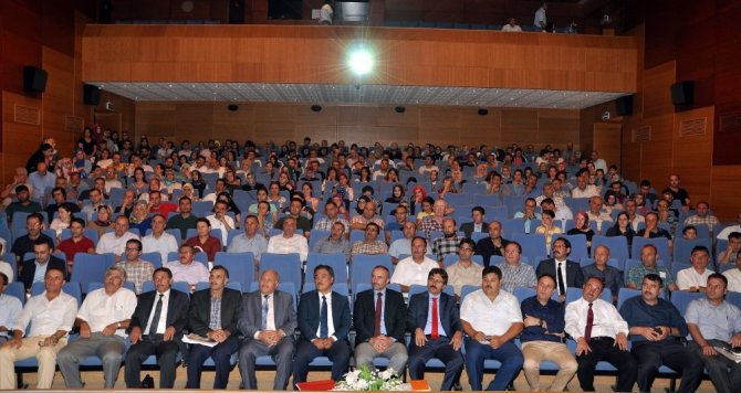 Gümüşhane’de Öğretmenlere Yeni Müfredat Anlatıldı