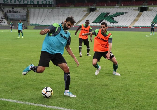 Atiker Konyaspor’a Taraftar Desteği