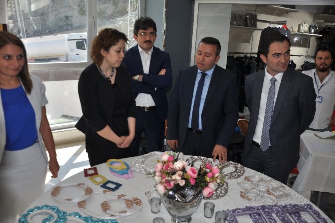 Artvin’de ’Hayatı Yakala Sergisi’ Açıldı
