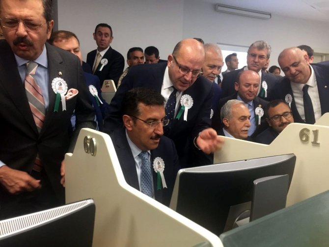 Bakanlar Fındık Borsası’nın Açılışını Yaptı