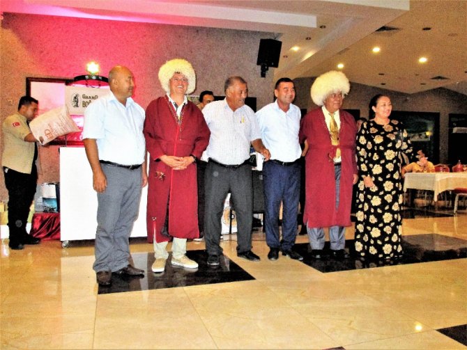 8. Dünya Uluslararası Aba Güreşleri Kıran Kırana Geçti.