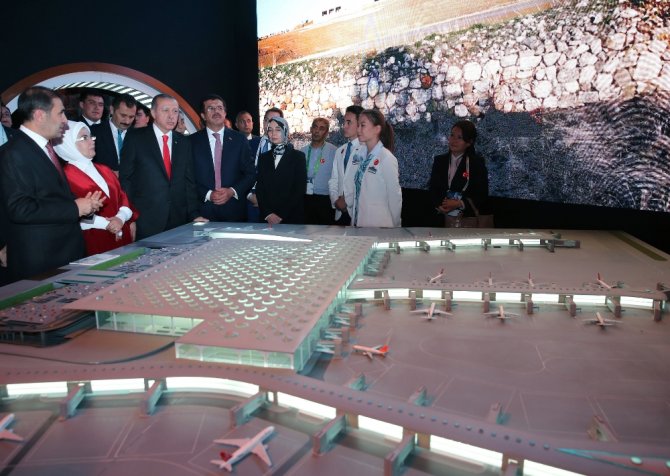Erdoğan Expo 2017 Fuar Alanını Ziyaret Etti
