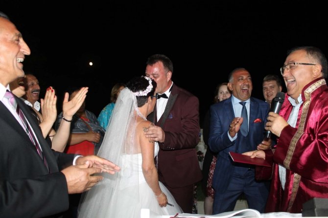 Alman Çifte Türk Düğünü