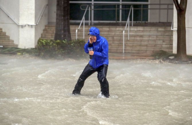 Florida’da Kasırgada 4 Kişi Öldü
