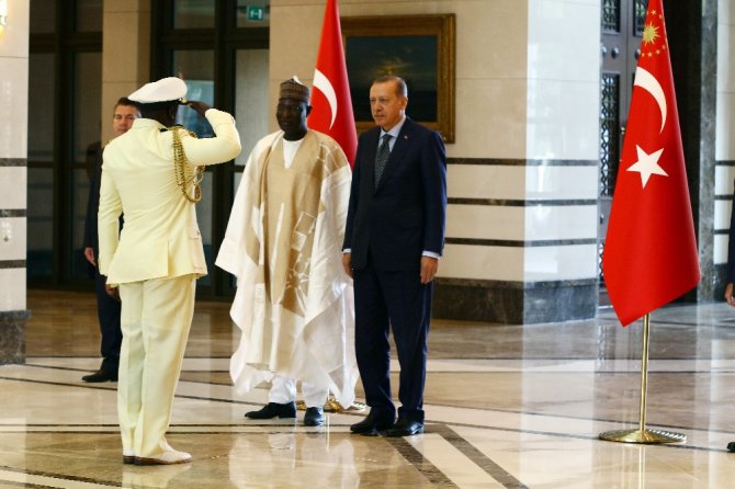 Nijerya Büyükelçisi Güven Mektubunu Sundu