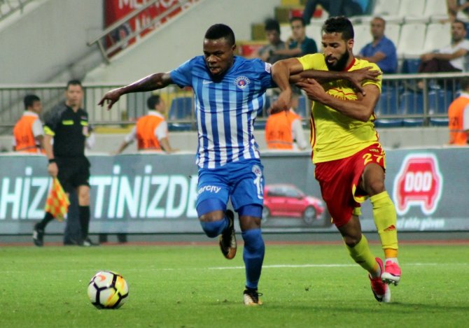 Gol Düellosunun Galibi Kasımpaşa