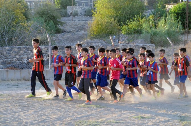 İdilli Çocuklar Yeni Stat Ve Tesis İstiyor