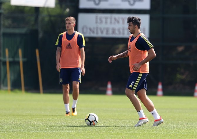 Fenerbahçe’de Alanyaspor Maçı Hazırlıkları Sürüyor