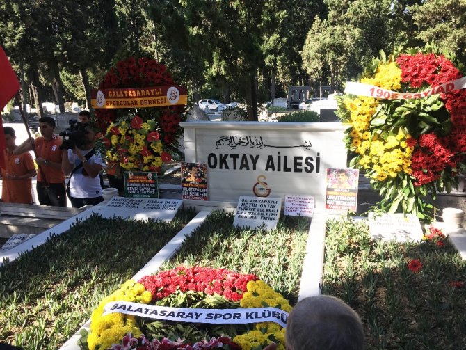 Metin Oktay Kabri Başında Anıldı
