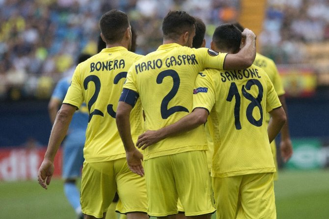 Enesli Villarreal Galibiyetle Başladı