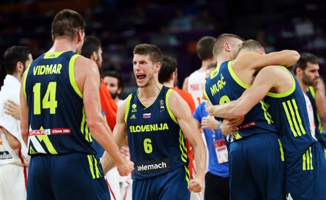 İspanya Bozguna Uğradı: Slovenya Finalde!
