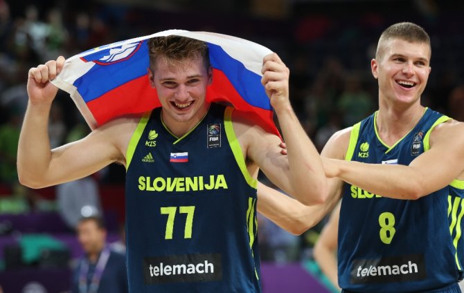 İspanya Bozguna Uğradı: Slovenya Finalde!