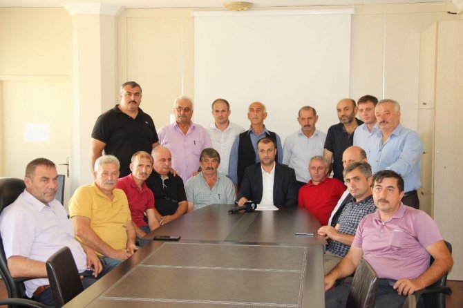 Yomralı Muhtarlardan Pekşen’in Sicilya Benzetmesine Tepki