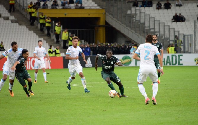 Konyaspor Fransa’dan Eli Boş Döndü